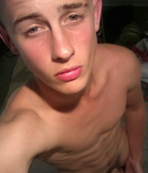 Naked Boys I Like 5a6dd08b1fe44.jpg