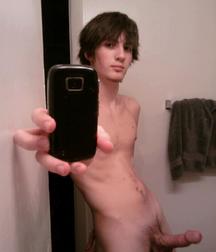 College boy selfies 5a748688aa9fd.jpg