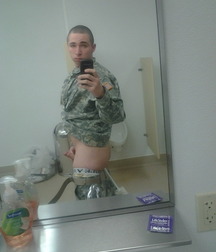 College boy selfies 5a7486e66d9dc.jpg