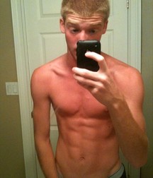 College boy selfies 5a7486eca9ea4.jpg