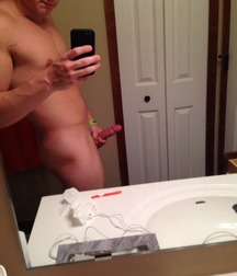 College boy selfies 5a74870b28748.jpg