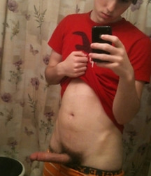 College boy selfies 5a74873107237.jpg