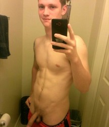 College boy selfies 5a74875c3707e.jpg