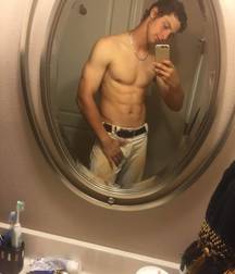 College baseballer Layton 5a7a4f476f5cc.jpg