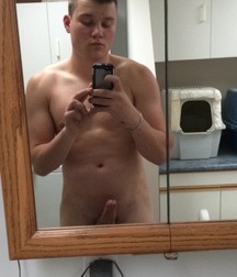 Mix of Young Cocks 5a82e4ec168a3.jpg