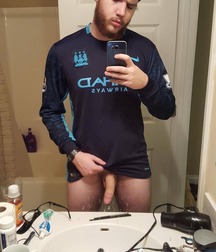 Mix of Young Cocks 5a82e4f6cc722.jpg