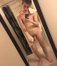 Mix of Young Cocks 5a82e53c9457d.jpg