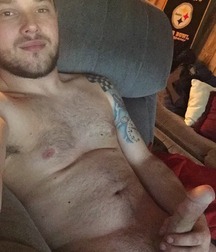 Mix of Young Cocks 5a82e54f264c5.jpg