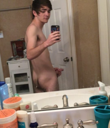 Sunday Selfies 5a89d53962b15.png