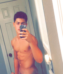 Sunday Selfies 5a89d5733f066.png