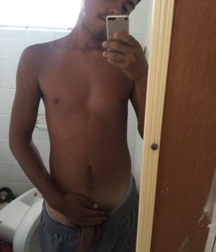 New Naked Boys 5a93700d4e01a.png