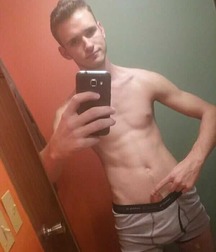 New Naked Boys 5a93705e6b59b.jpg