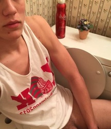 Three Baited Teens 5aa4631c642eb.jpg