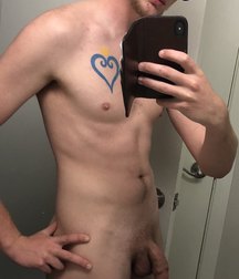 More Boys Showing Off 5b007e943f617.jpg