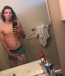 More Boys Showing Off 5b007e98a3f7d.jpg