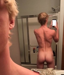 Some Cute Butts 5b4262b1f3537.jpg