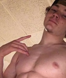 Hot 19 yo showing off 5b467f74cb90f.jpg