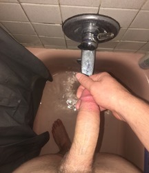 Hot 19 yo showing off 5b467f870b05f.jpg