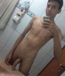 Latin Boys Showing Off 5b478b1f9f6a5.jpg