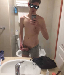 Boys from Reddit 5ba7be46557ed.png