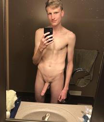 Boys from Reddit 5ba7be9ee7e4b.jpg