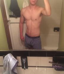Boys from Reddit 5ba7beb3bfd50.jpg