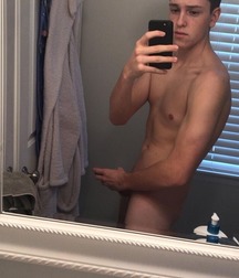 Selfies from Tumblr 5c0d5cbe1c862.jpg