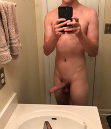 Sunday morning selfies from Tumblr 5c1655d507471.png