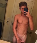 Sunday morning selfies from Tumblr 5c16560511821.jpg
