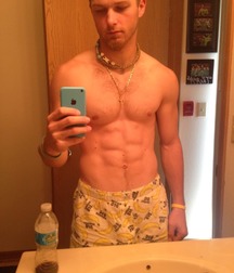 Sunday afternoon selfies from Tumblr 5c16a5ca218a7.jpg