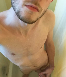 Monday morning selfies from Tumblr 5c17acba3e01e.png