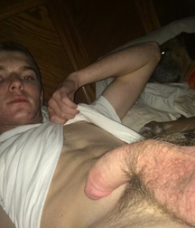 Monday morning selfies from Tumblr 5c17ebde0fb2d.png