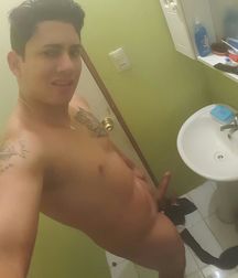 Monday morning selfies from Tumblr 5c17ebf393239.jpg