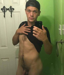 Monday morning selfies from Tumblr 5c17ec0aa7e31.png