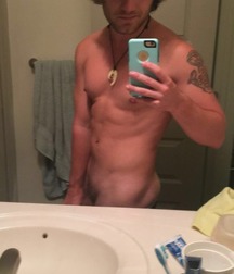 Monday morning selfies from Tumblr 5c17ec142c3c1.jpg