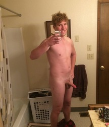 Monday morning selfies from Tumblr 5c17ec3b70d39.jpg