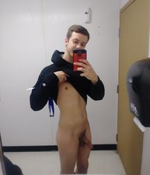 Reddit boys nude with face, vol. 1 5ce565244299a.jpg