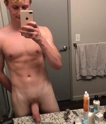 Reddit boys nude with face, vol. 2 5cead398da33f.jpg