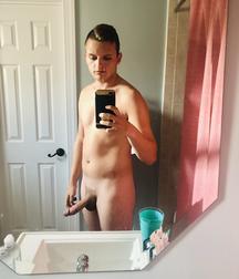 Reddit boys nude with face, vol. 3 5cfbe92b790db.jpg