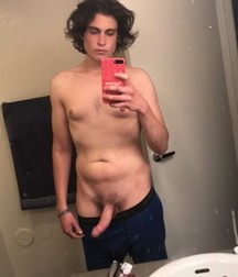 Baited Selfies from the Hub 5d4e10042fe19.jpg