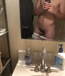 Baited Selfies from the Hub 5d4e1017aa5eb.jpg