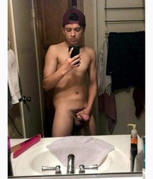 Recent Selfies from the Hub 5d5143b486865.jpg