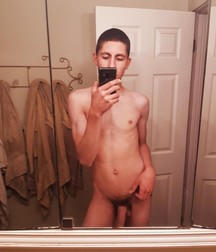 Vinny the teenboy from Russia 5d584cc7ab11f.jpg