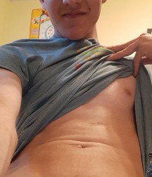 Vinny the teenboy from Russia 5d584d217b2f3.jpg