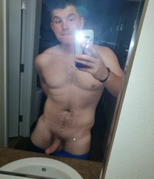 Recent Nude Selfies from the Hub 5d588e88ab866.jpg