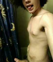 Recent Nude Selfies from the Hub 5d588e8b541b2.jpg