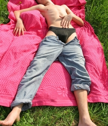 Boris in grass 5a7e051a9c303.jpg