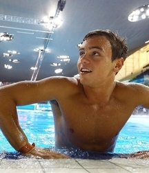 Swimmers 5a80550254f35.jpg