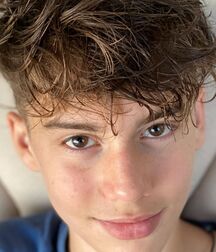 Ulysse mix 15 cute boys twinks 5f09575f56c6c.jpg