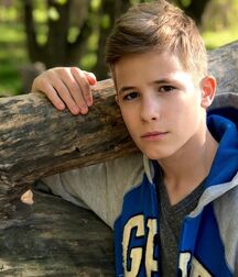 Ulysse mix 15 cute boys twinks 5f09576210a0a.jpg